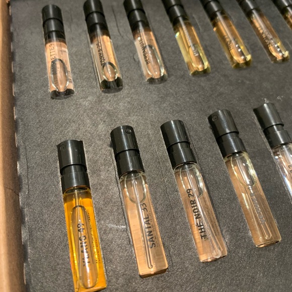 LE LABO Eau De Parfum Discovery Gift Set - Picture 3 of 10